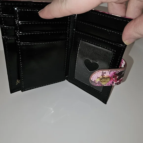 Betsey Jonson Floral Pink Wallet with Keychain - Picture 3 of 6
